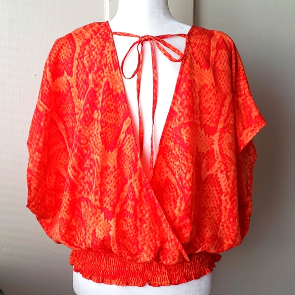 SOFIA VERGARA Blouse - Picture 2 of 3